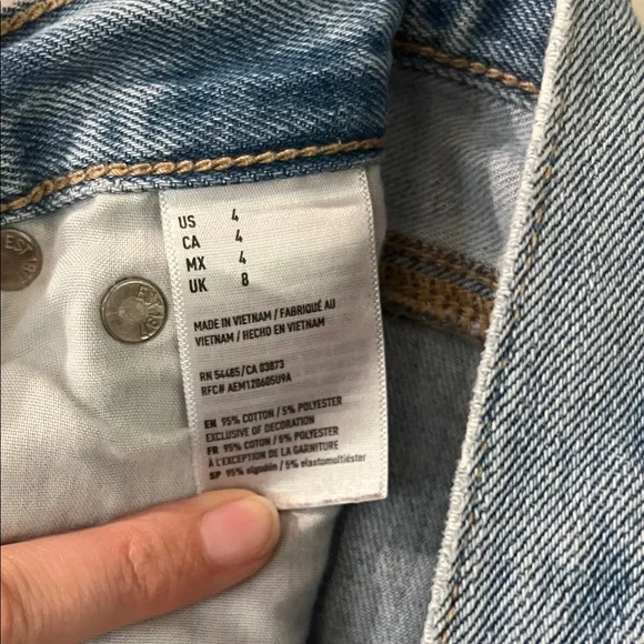 American Eagle Outfitters Light Wash Distressed Denim Cutoff Shorts - Picture 5 of 5